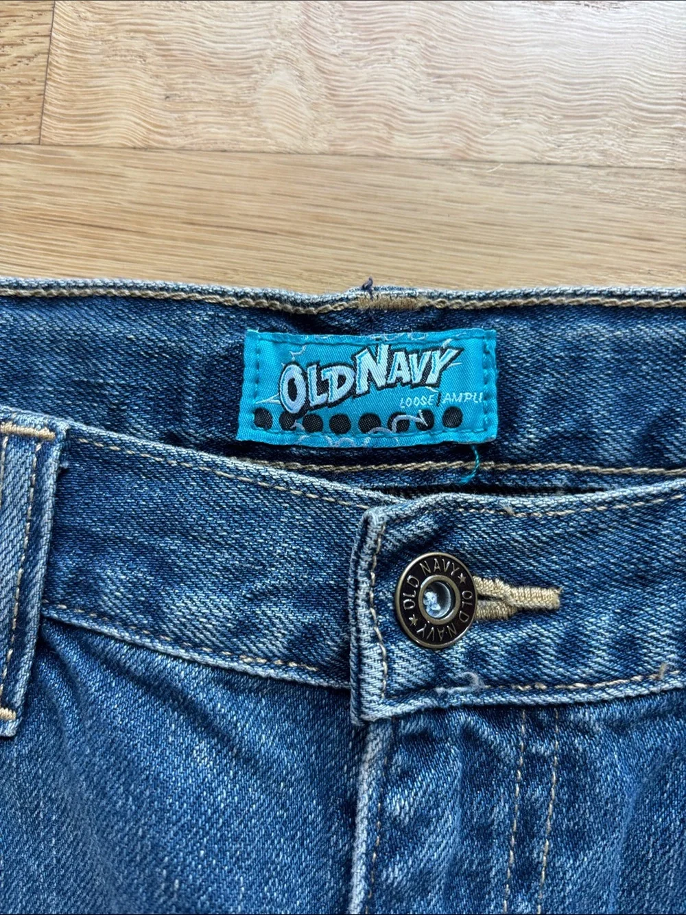 NWT Old Navy Loose Ample Baggy Jeans 16 Regular Youth Adjustable Waist